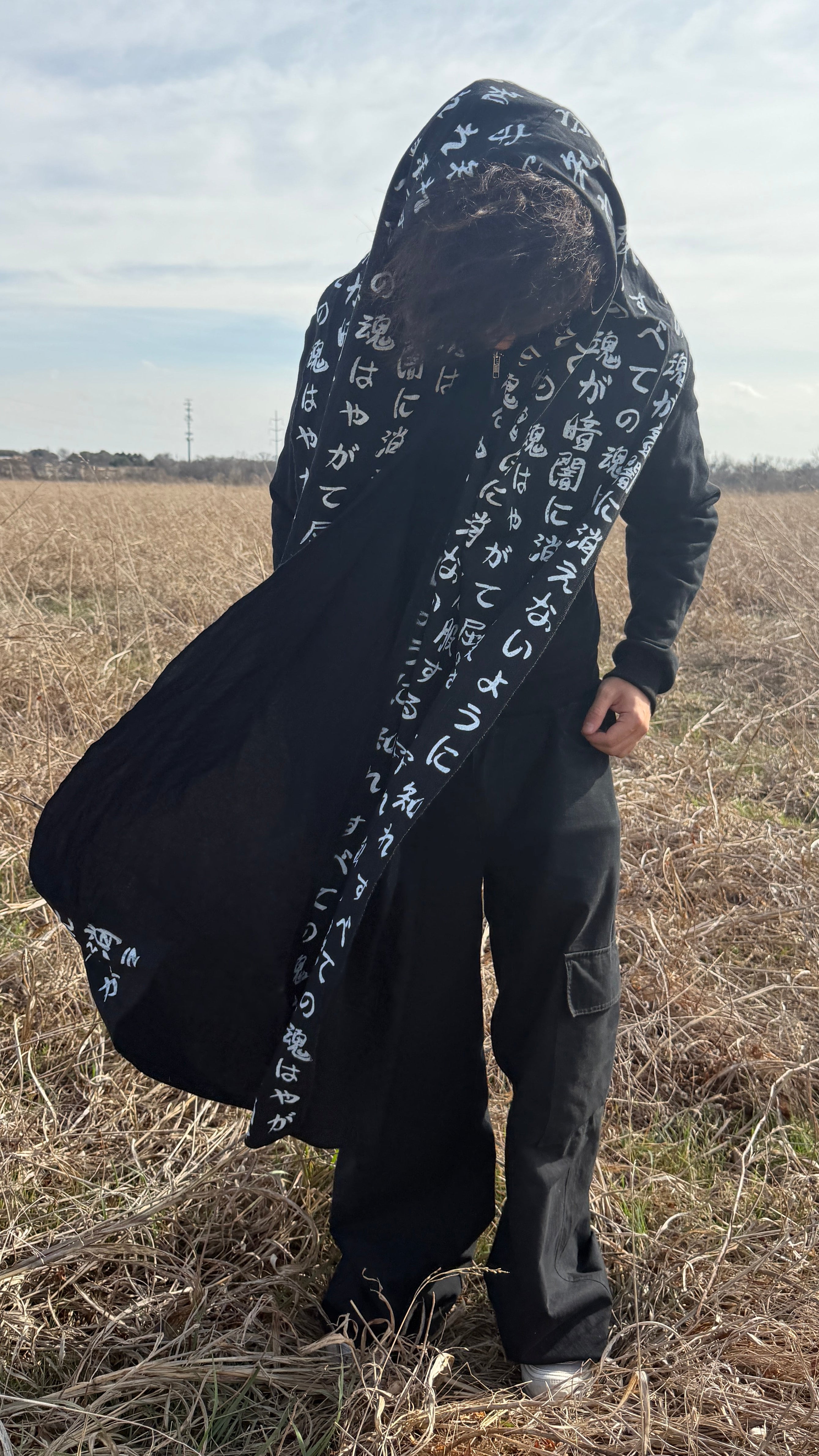 “HIKARI” SCARF HOODIE