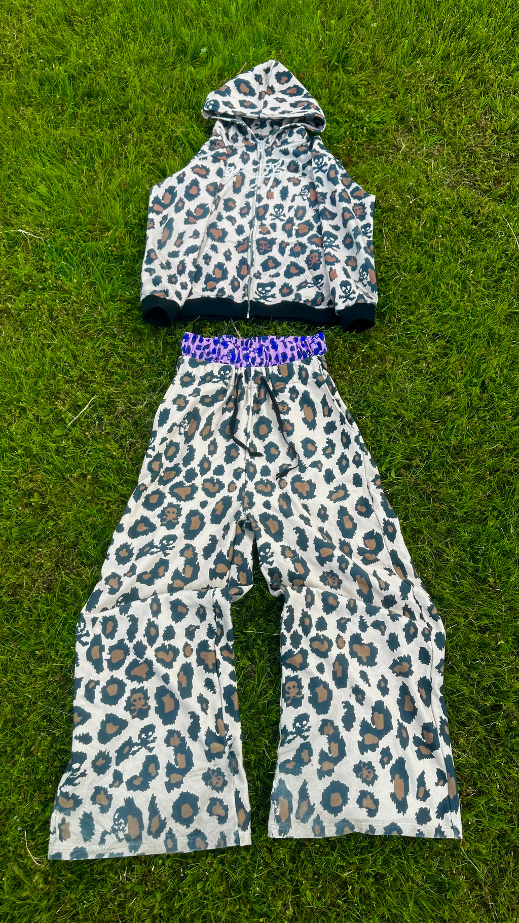 “TOXIC” DIGITAL PANTS