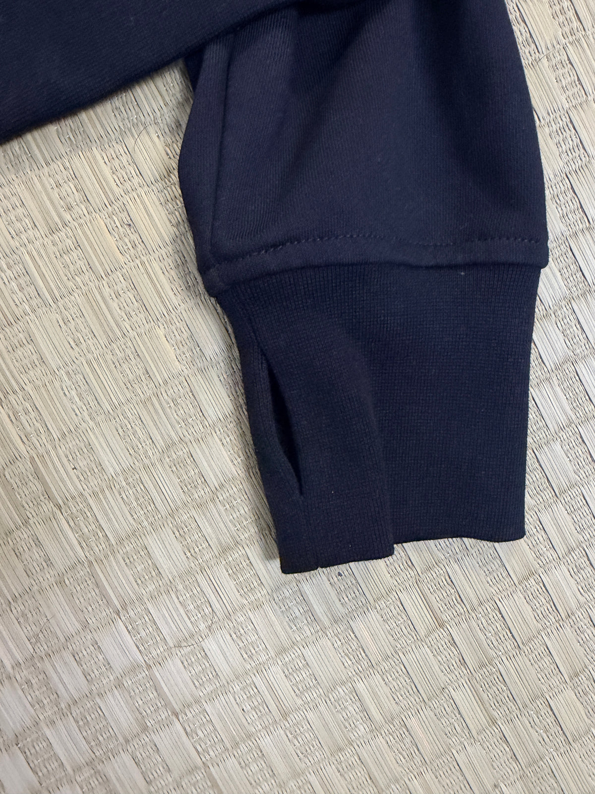 “UNKNOWN” HOODIE