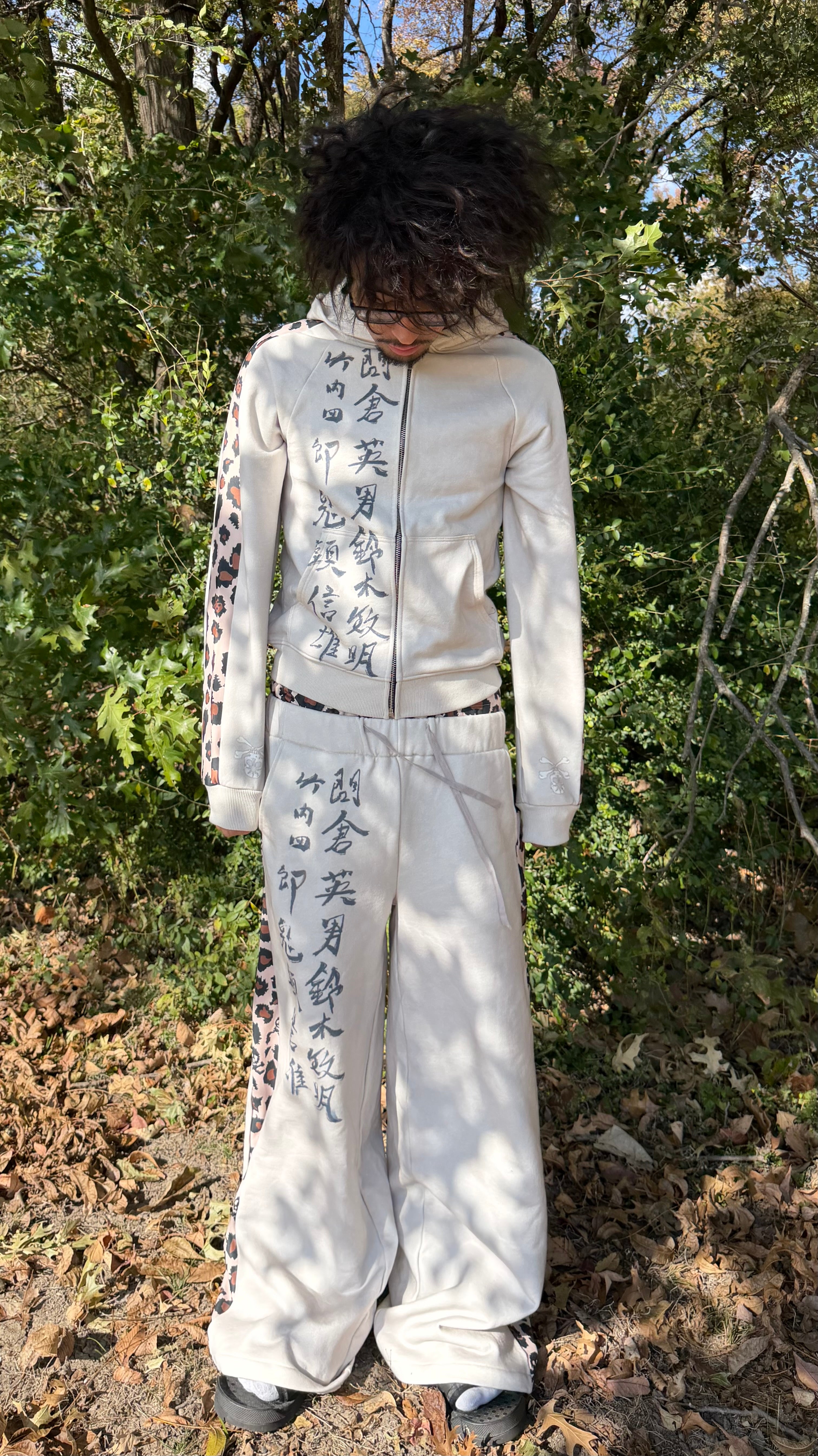 “GRAVESTONE” SWEATPANTS
