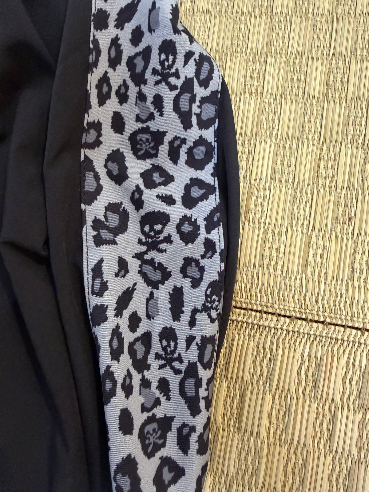 "OMEN LEOPARD" NYLON HOODIE