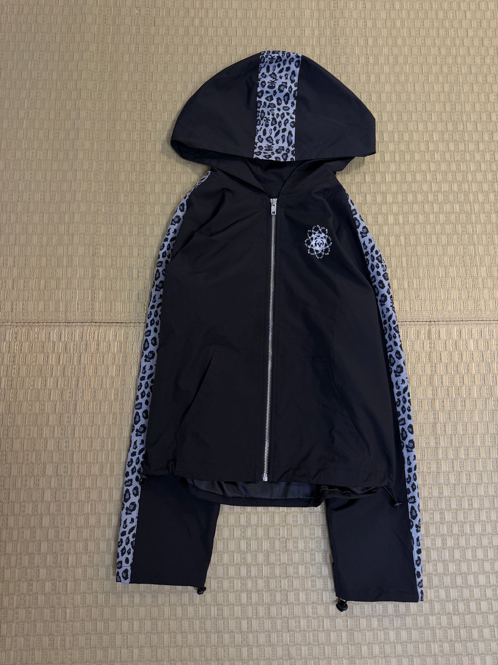 "OMEN LEOPARD" NYLON HOODIE