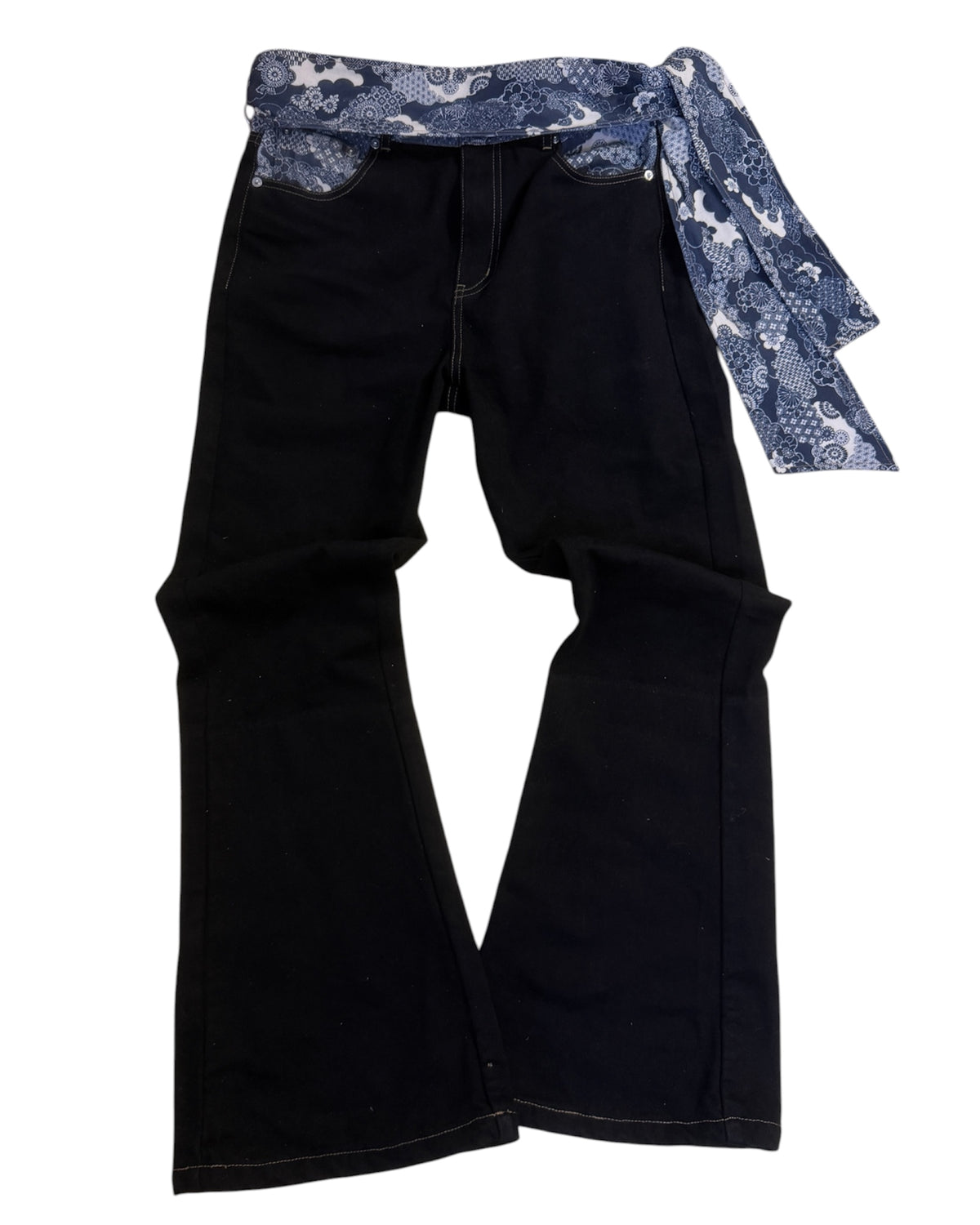 “UTSUROI” JEANS
